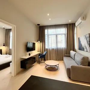 Aura F24 By Halu! - Vibrant Neighbourhood Apartment Thessaloniki